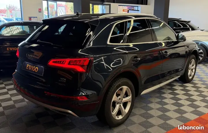 Audi Q5 2018 photo 2