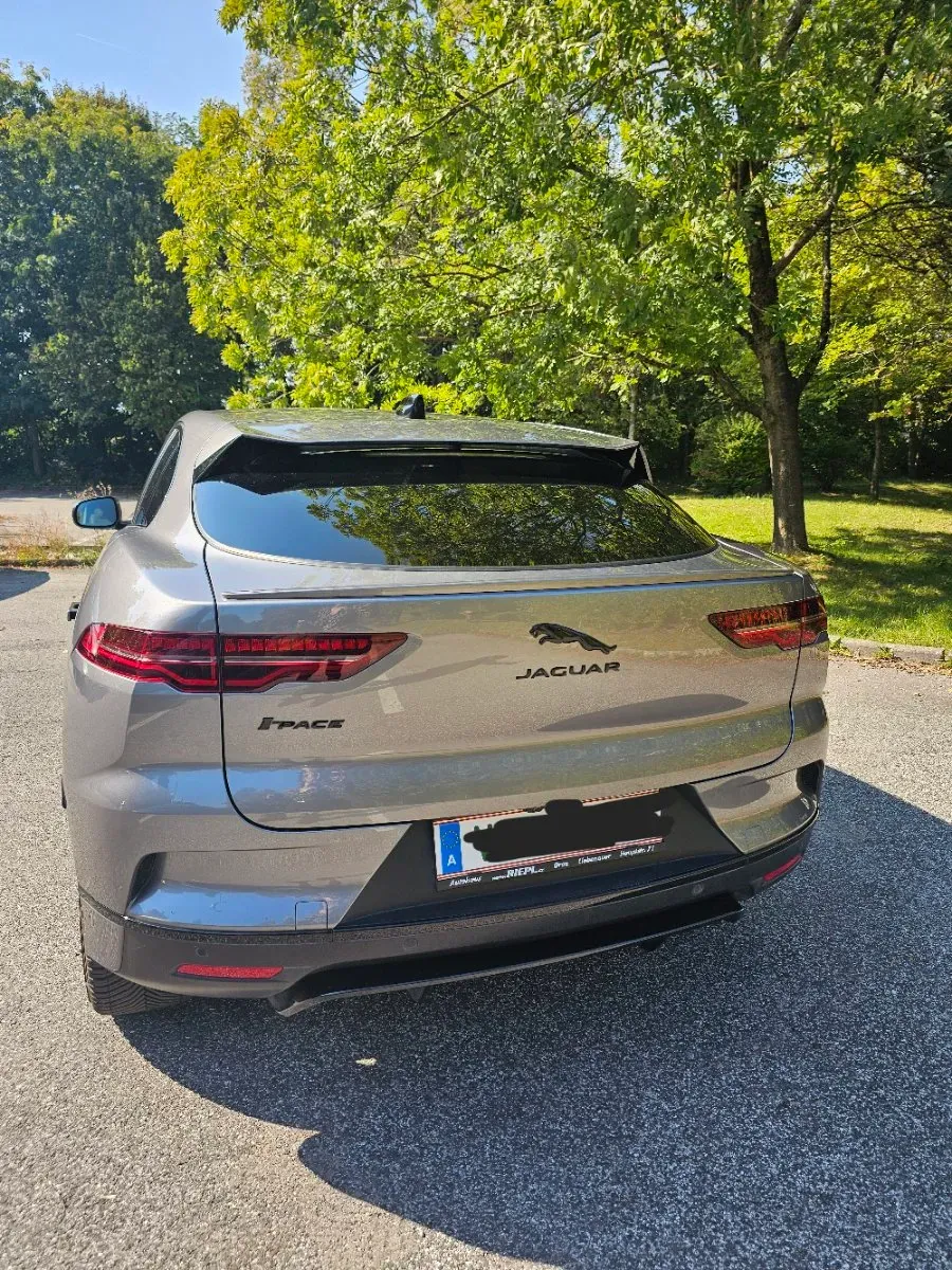 Jaguar I-Pace 2022 photo 2