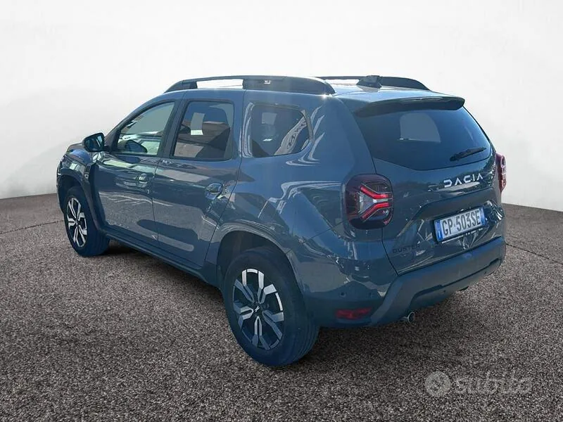 Dacia Duster 2023 photo 4