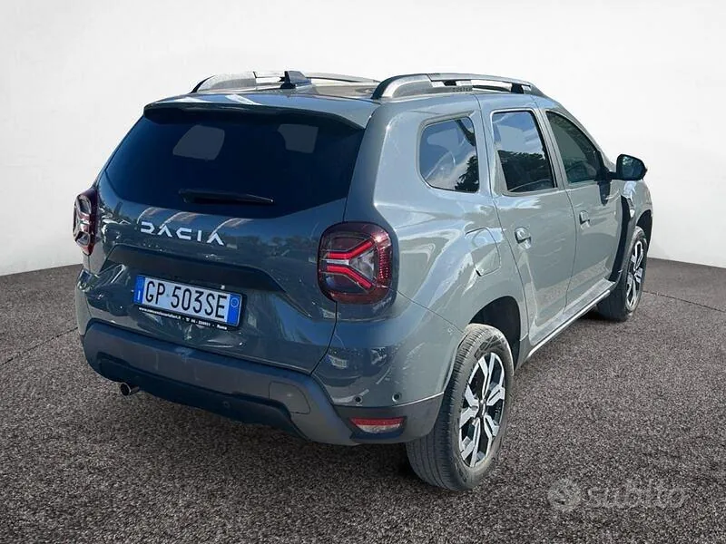 Dacia Duster 2023 photo 3
