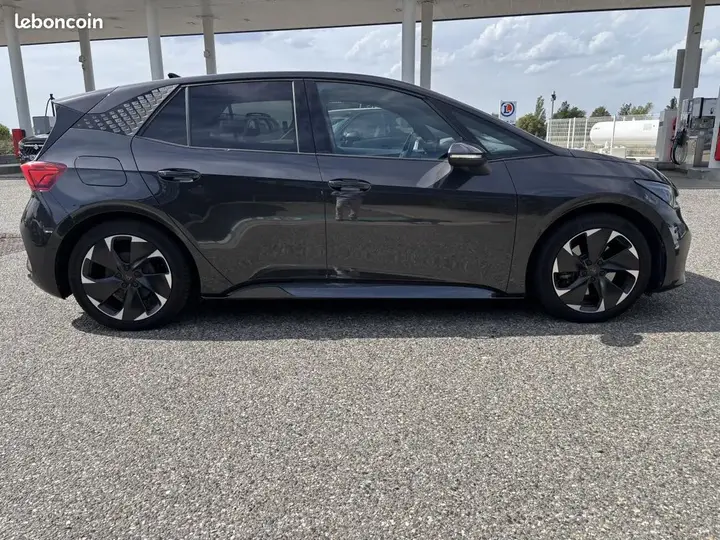 Cupra Born 2023 photo 5