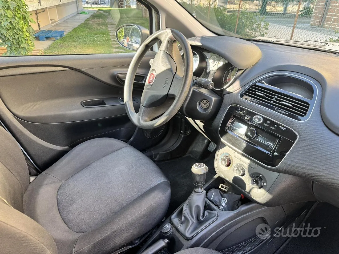 Fiat Punto 2014 photo 5