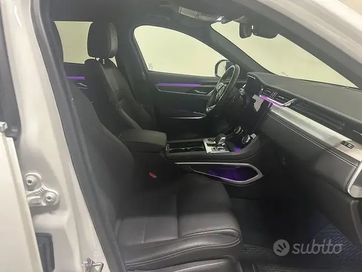 Jaguar F-Pace 2023 photo 3