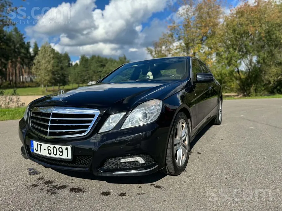 Mercedes-Benz E350