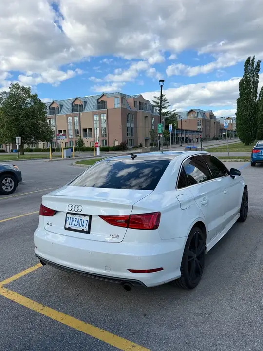 Audi A3 2015 photo 3
