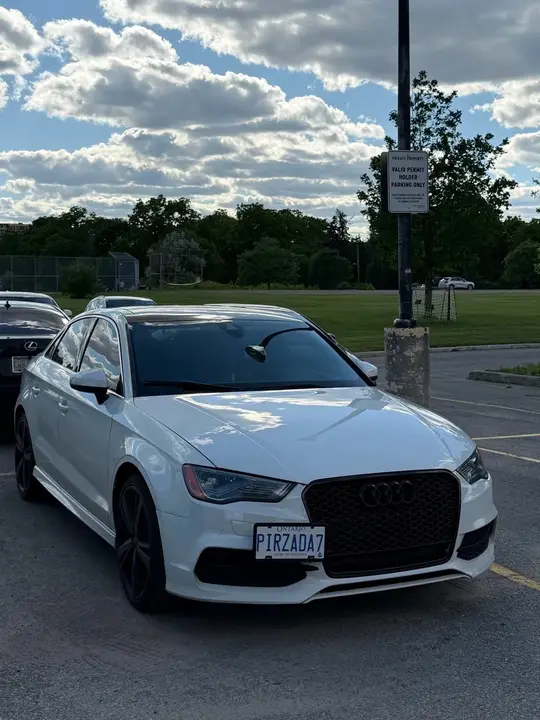 Audi A3 2015 photo 2