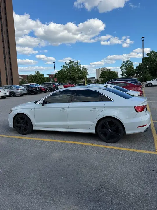 Audi A3 2015 photo 4