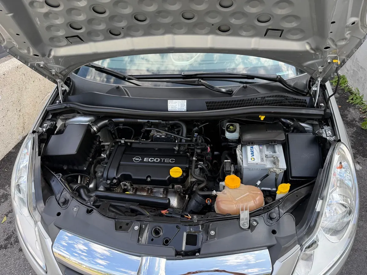 Opel Corsa 2007 photo 3