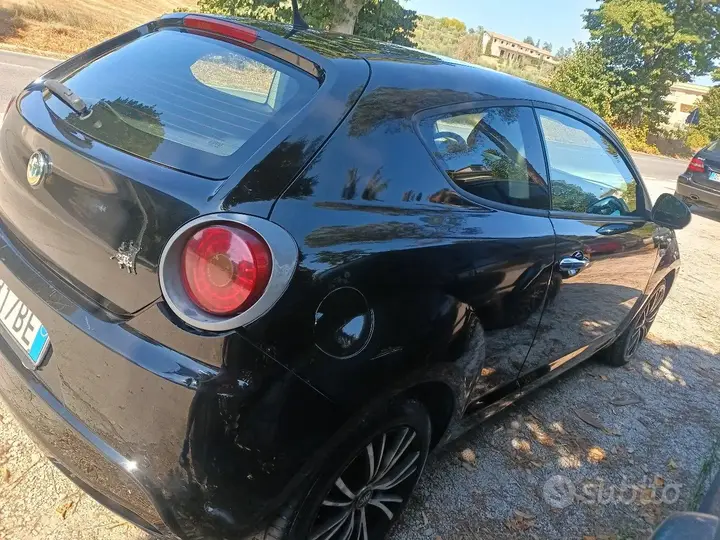 Alfa Romeo Mito 2012 photo 3