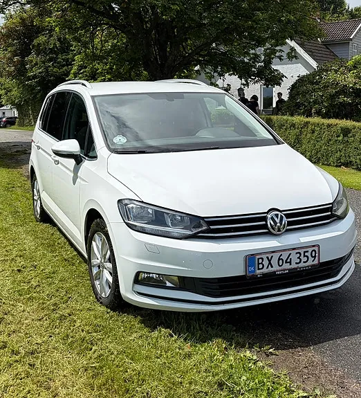 Volkswagen Touran 2017 photo 3