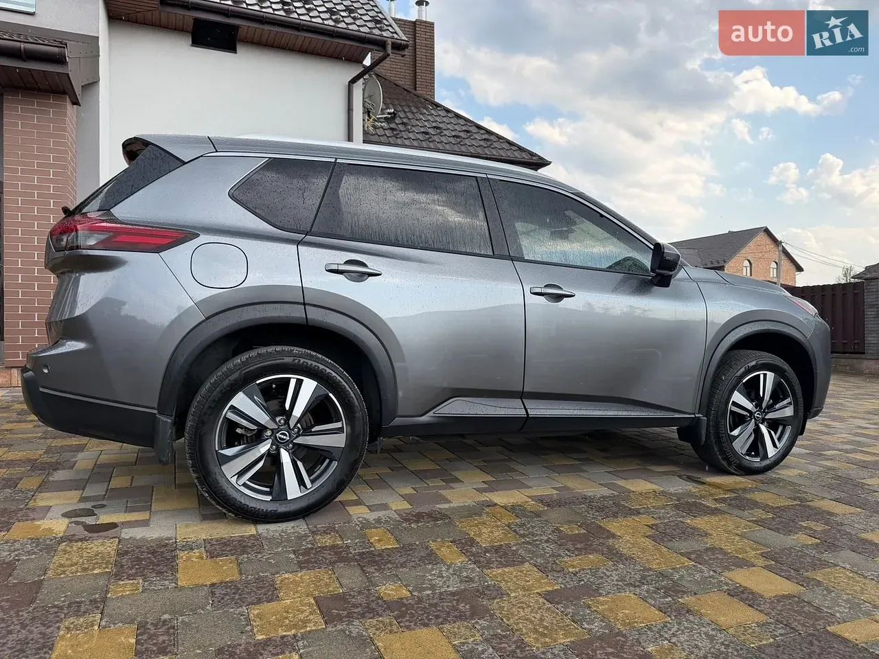 Nissan Rogue 2024 photo 3