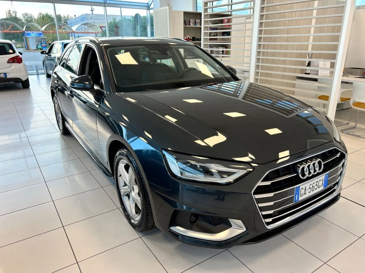 Audi A4 2020 photo 5