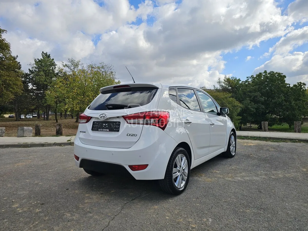 Hyundai Ix20 2012 photo 3