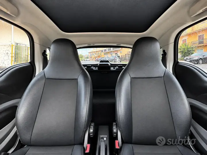 Smart Fortwo 2022 photo 3