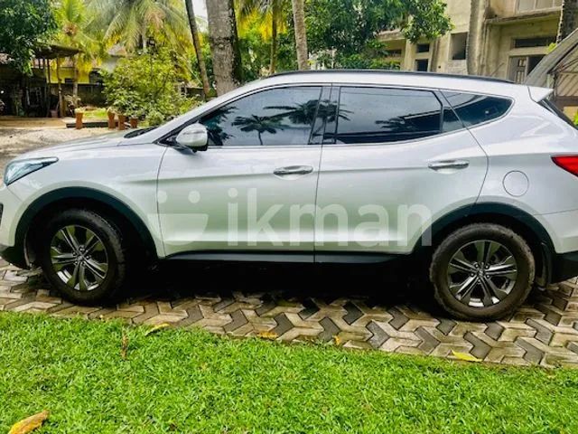 Hyundai Santa Fe 2013 photo 2