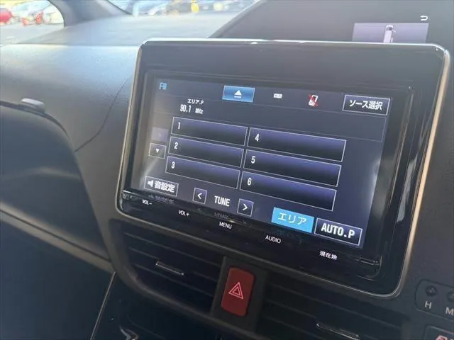 Toyota Corolla Hybrid 2018 photo 5