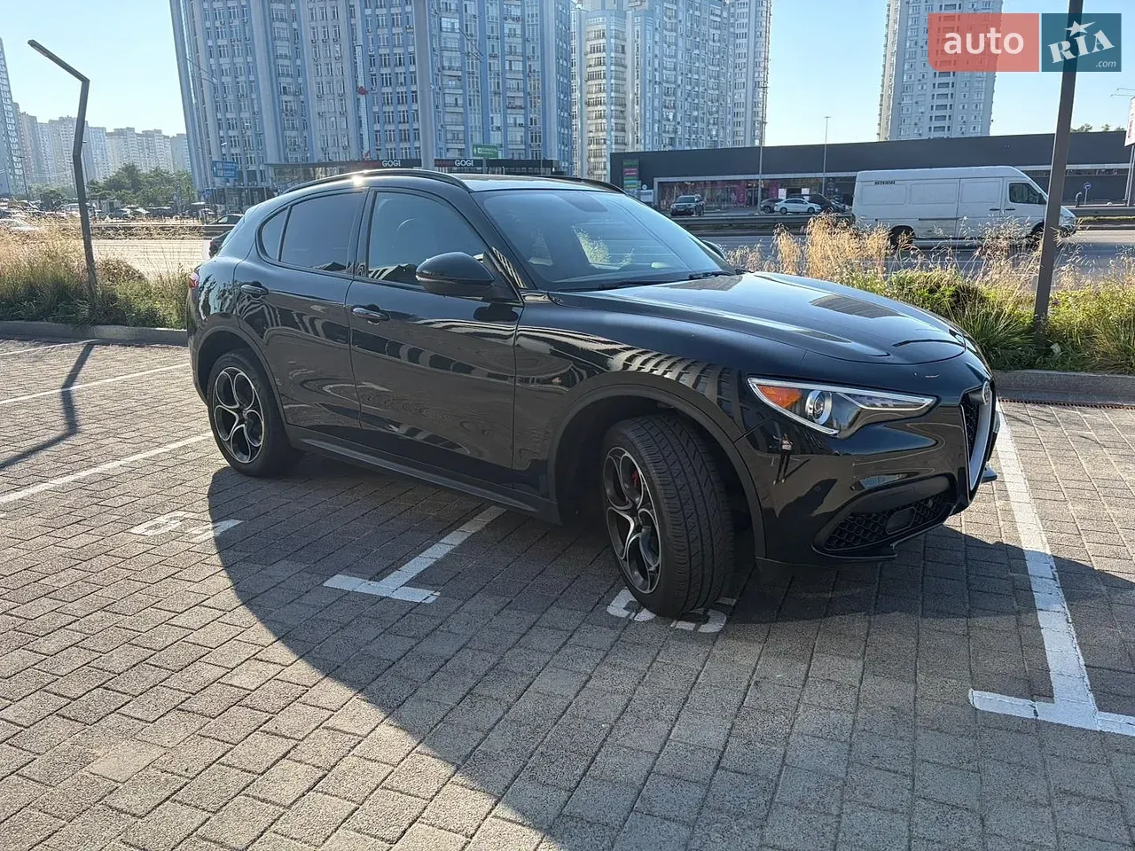 Alfa Romeo Stelvio 2019 photo 2