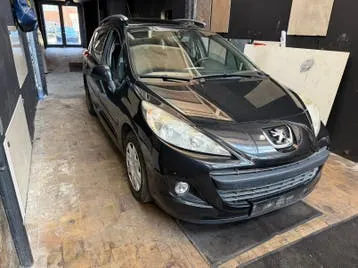 Peugeot 207 2013 photo 2