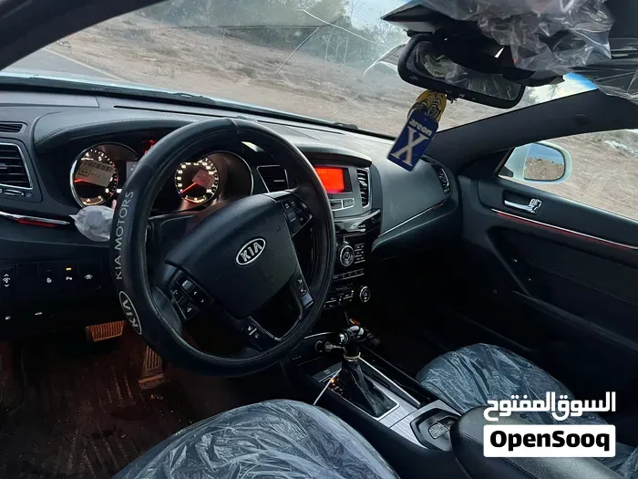 Kia Cadenza