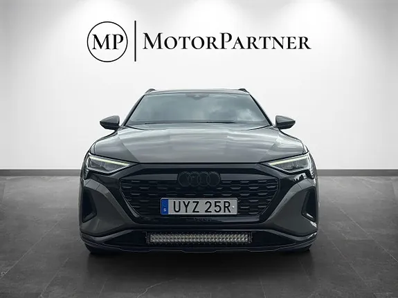 Audi Q8 E-Tron 2024 photo 3