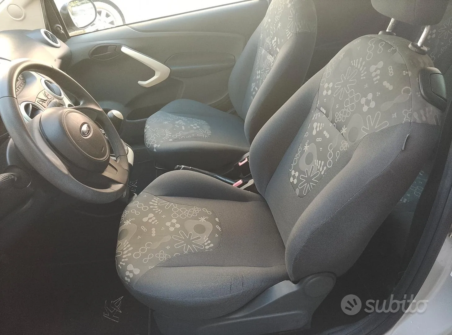 Ford Ka 2015 photo 5