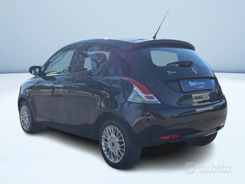 Lancia Ypsilon 2016 photo 5