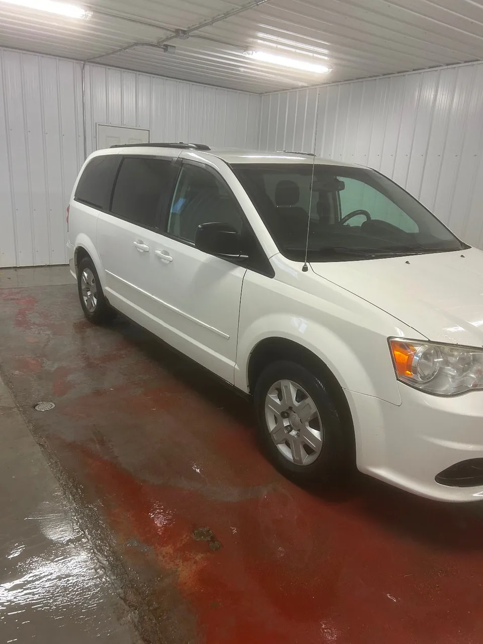 Dodge Grand Caravan 2013 photo 3
