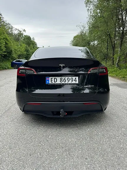Tesla Model Y 2022 photo 5