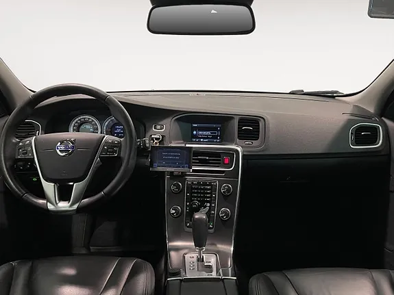 Volvo V60 2011 photo 2