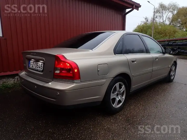 Volvo S80 2003 photo 2