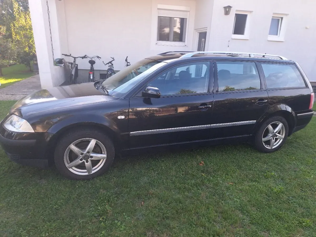 Volkswagen Passat 2003 photo 3