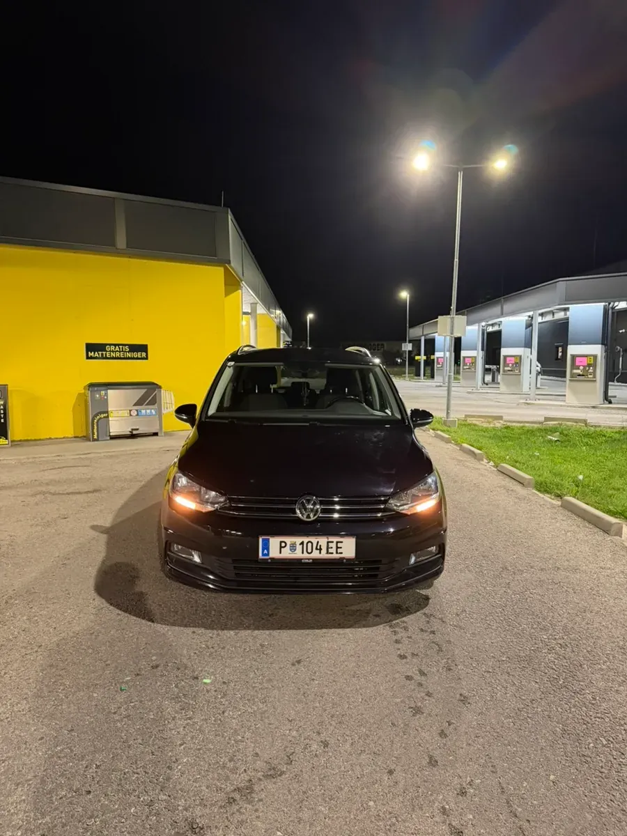 Volkswagen Touran 2016 photo 3