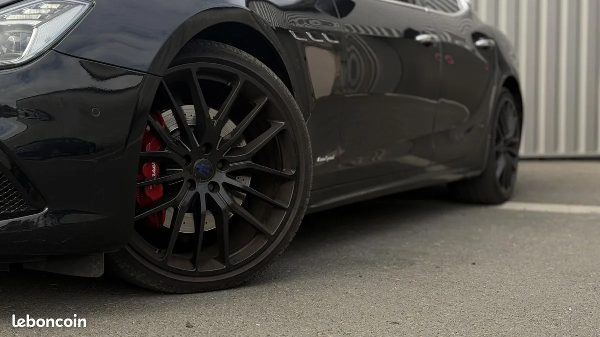 Maserati Ghibli 2018 photo 2