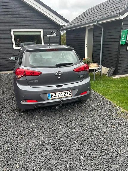 Hyundai I20 2017 photo 2