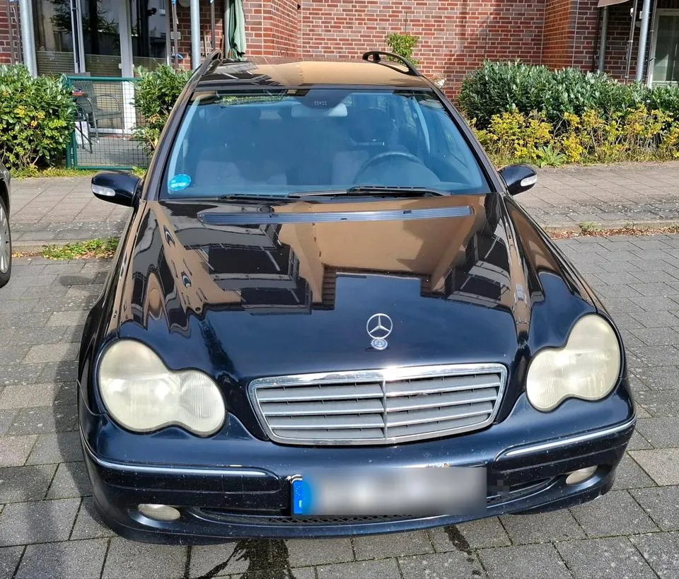 Mercedes-Benz W203