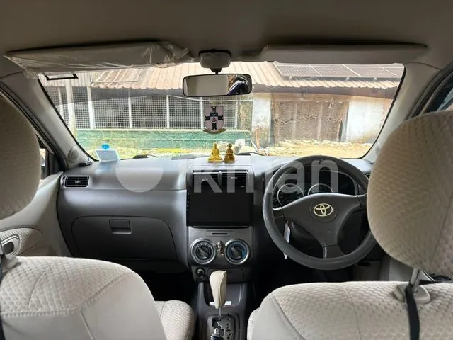 Toyota Avanza 2011 photo 3