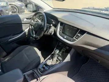 Opel Grandland X 2019 photo 3