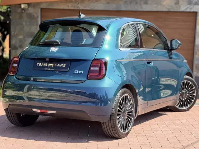 Fiat 500E 2021 photo 3