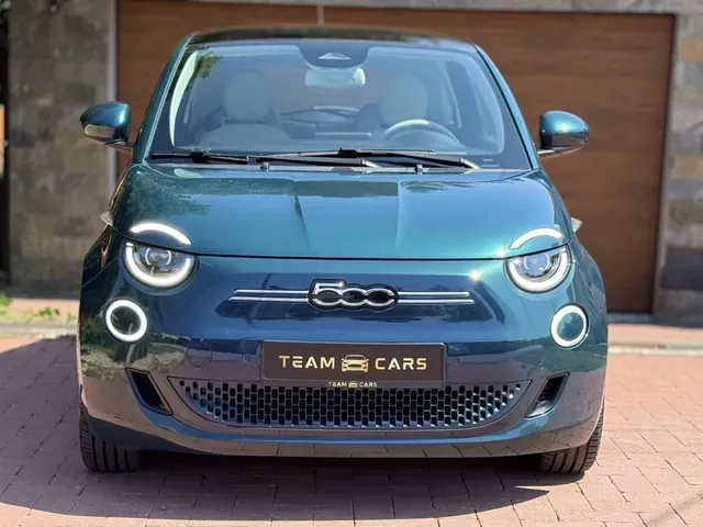Fiat 500E