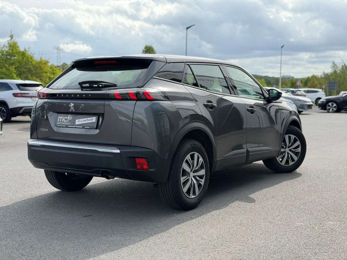 Peugeot 2008 2021 photo 2