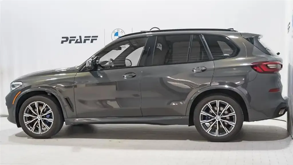 BMW X5 2023 photo 2