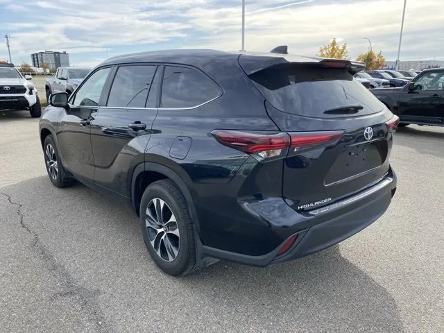 Toyota Highlander 2026 photo 4