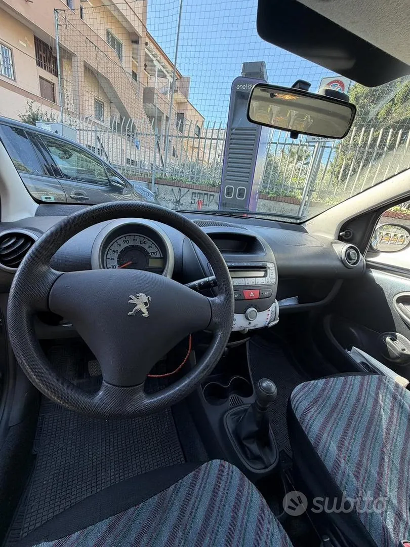 Peugeot 107 2013 photo 5