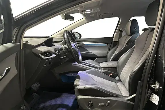 Skoda Enyaq 2023 photo 5