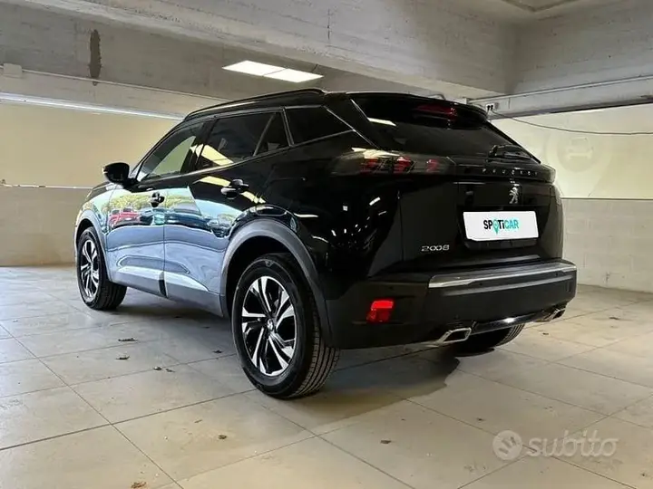 Peugeot 2008 2023 photo 3