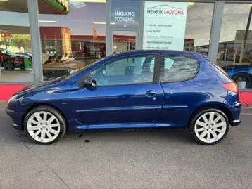 Peugeot 206 2005 photo 2