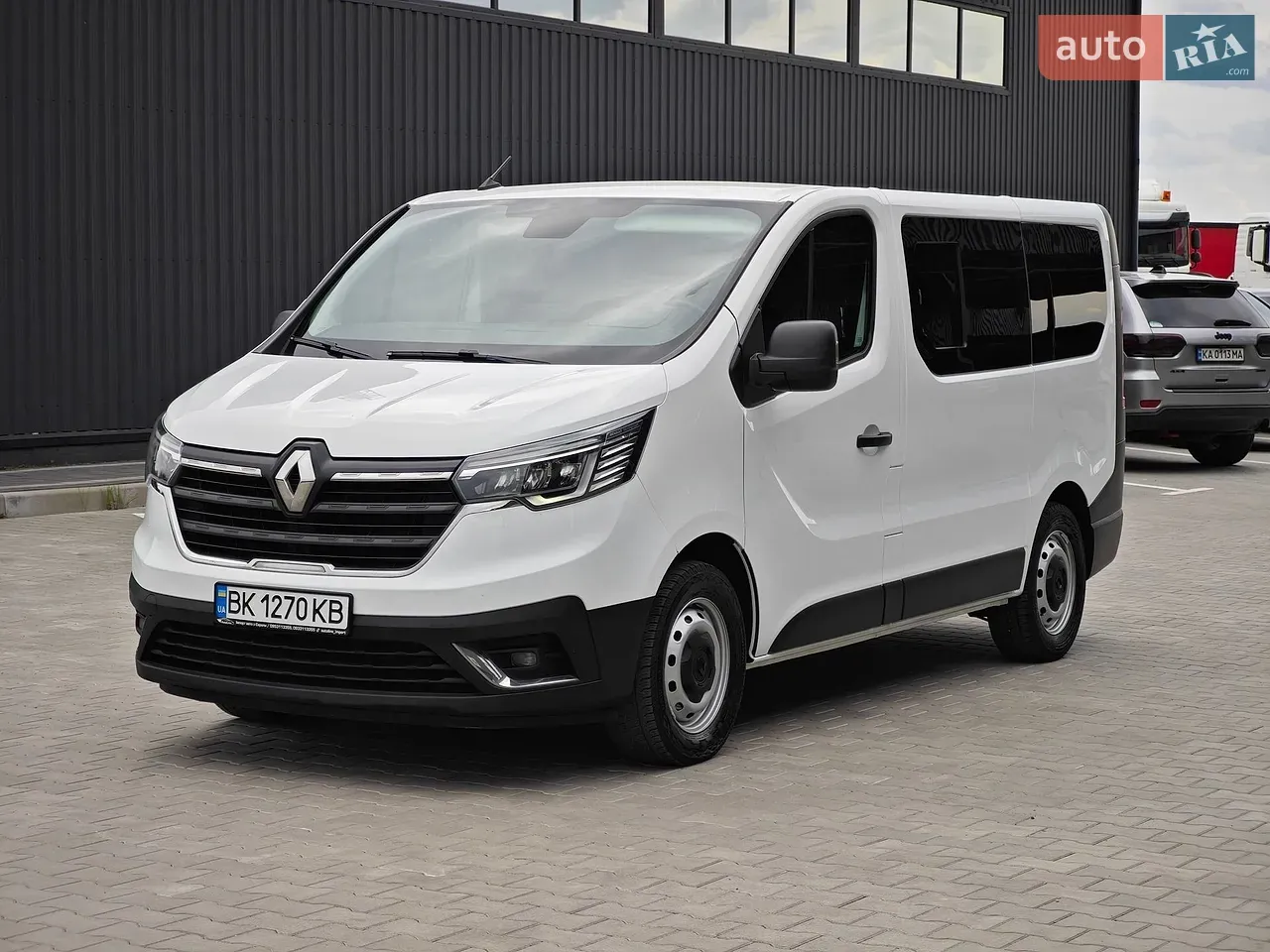 Renault Trafic 2022 photo 4