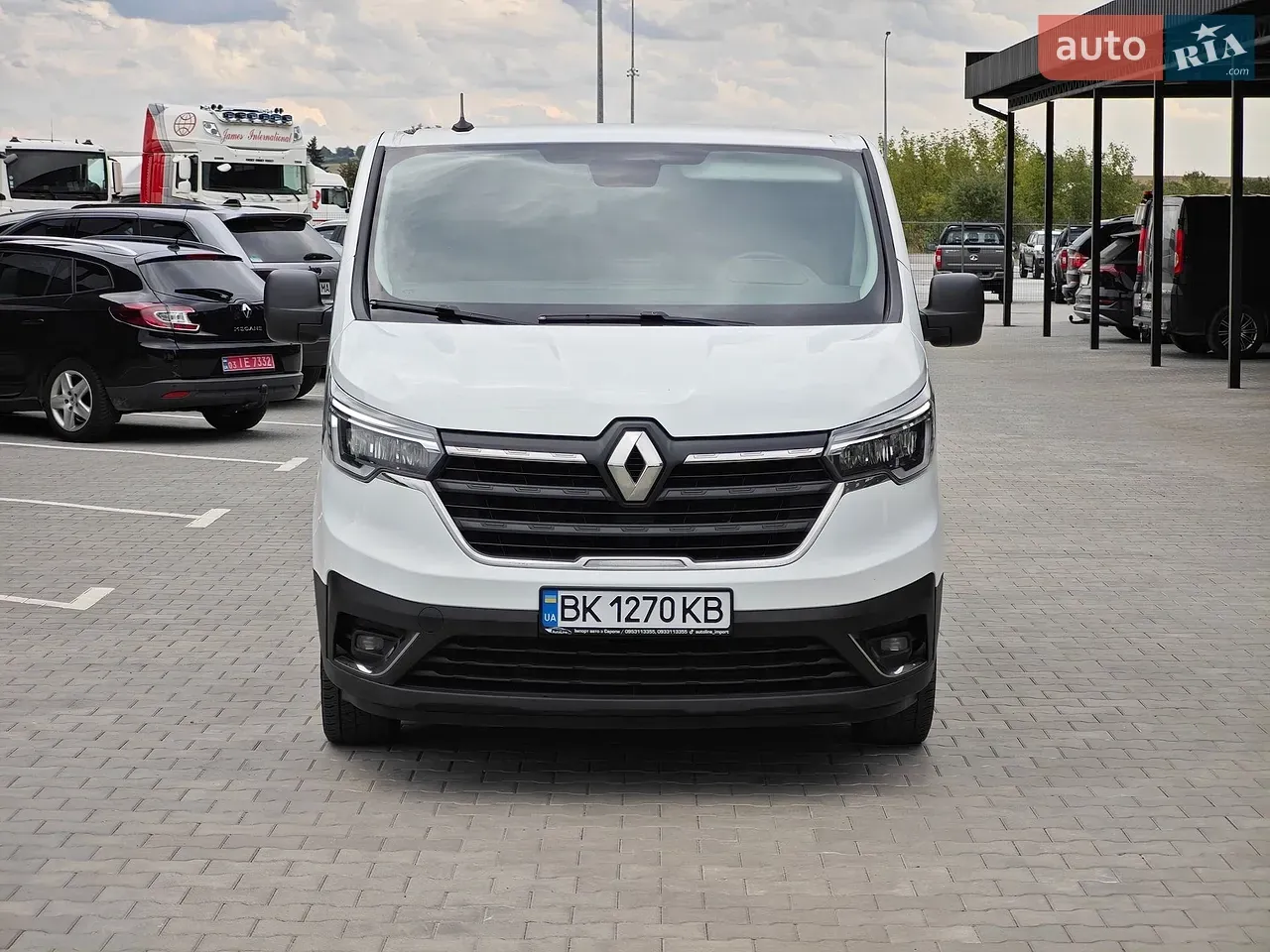 Renault Trafic 2022 photo 3