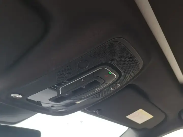 Audi Q7 2021 photo 3