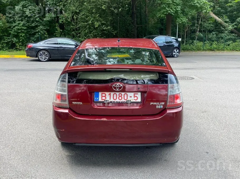 Toyota Prius 2004 photo 4
